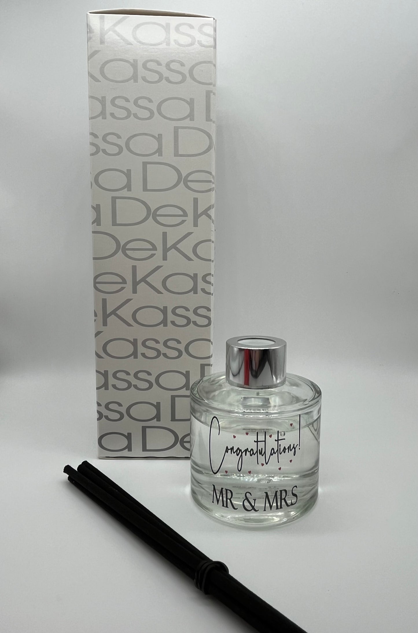 Congratulations! Mr & Mrs | Luxury Scented Reed Diffuser