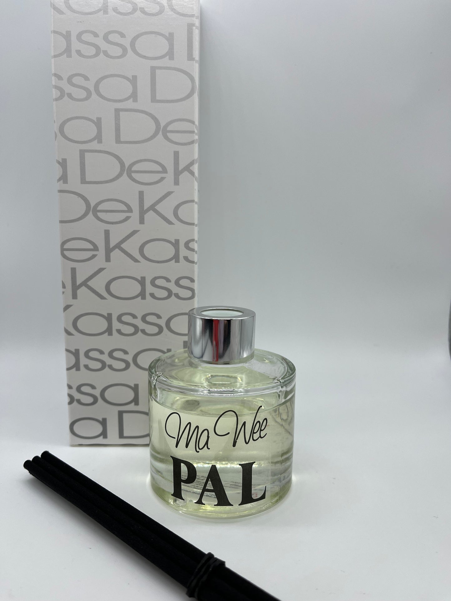 Ma Wee Pal | Luxury Scented Candle