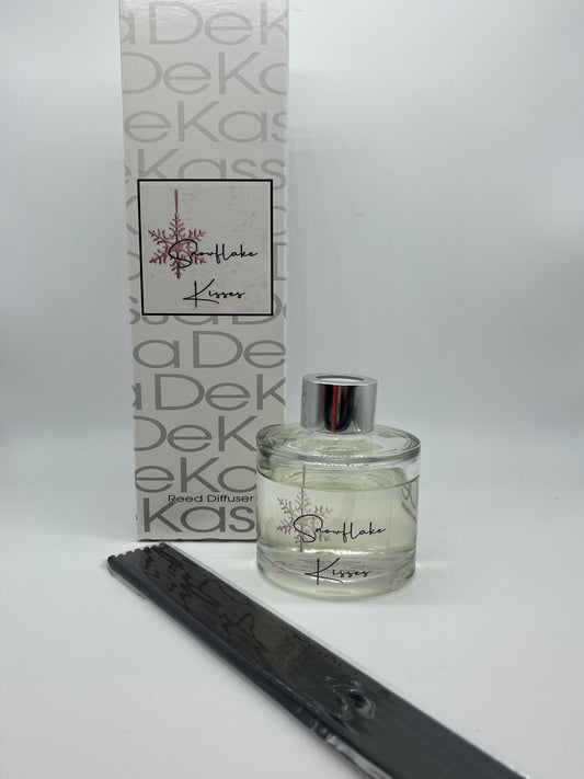Snowflake Kisses | Luxury Scented Reed Diffuser