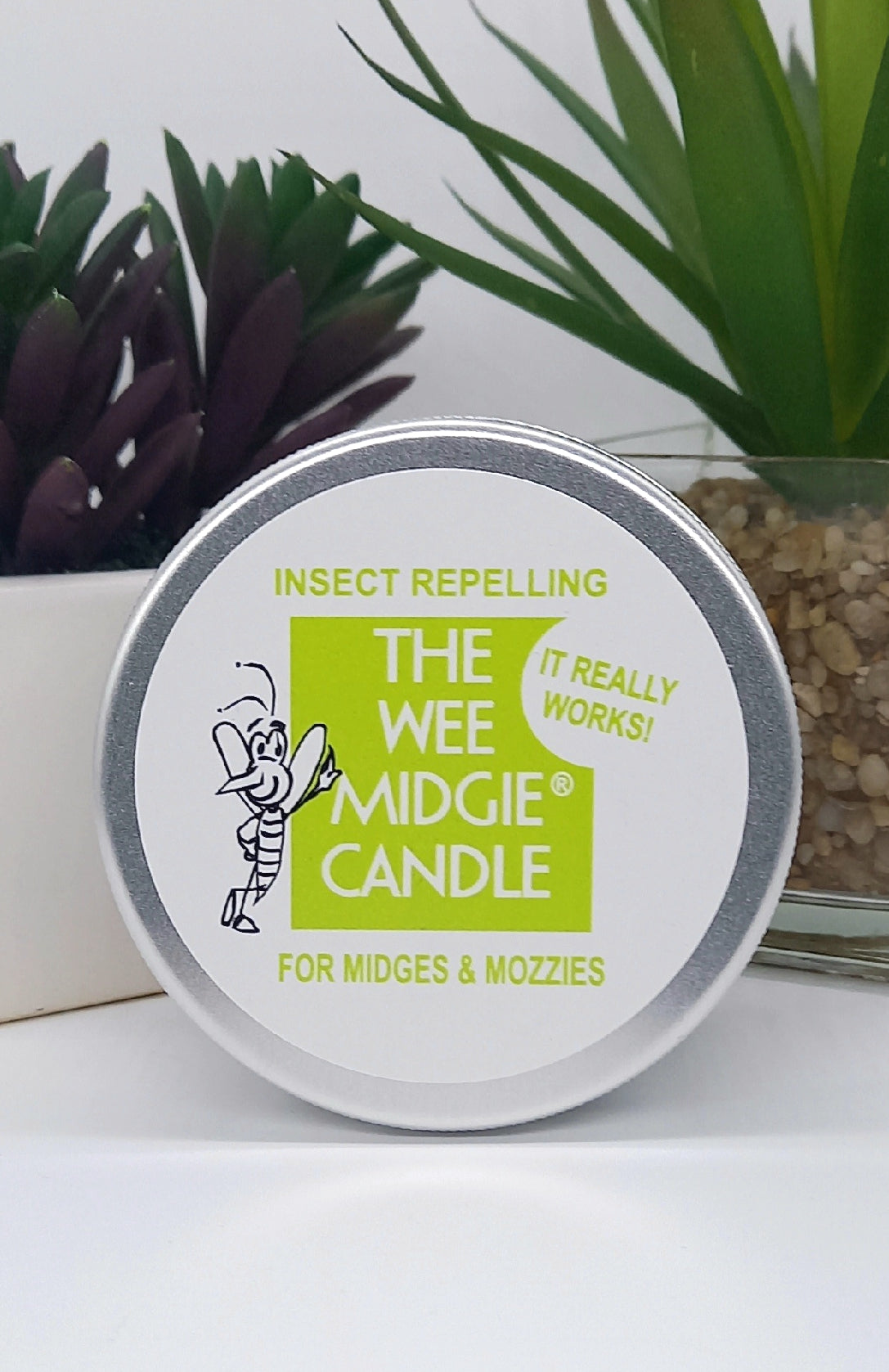 Wee Midgie Insect Repelling Candle Tin, vegan and pet friendly